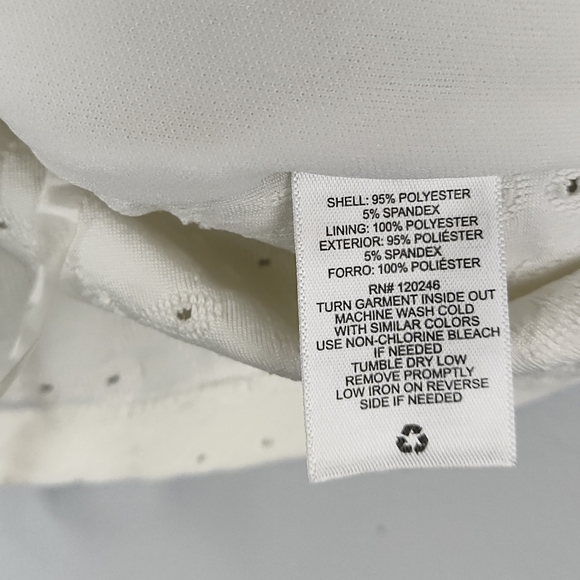 Wallflower White Ivory Eyelet Knit Crop Tank Top Size Med Stretch Embroidery - Picture 4 of 10